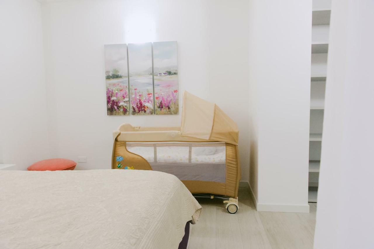 Sweet Dream Deluxe Apartment Сирмионе Екстериор снимка