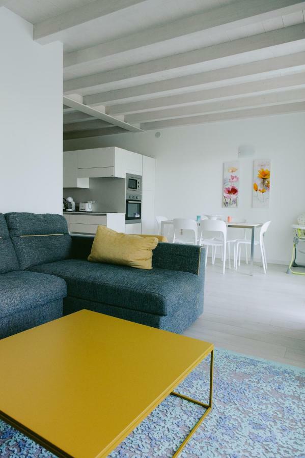 Sweet Dream Deluxe Apartment Сирмионе Екстериор снимка