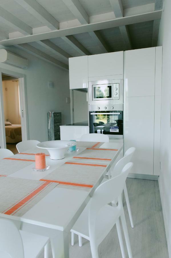 Sweet Dream Deluxe Apartment Сирмионе Екстериор снимка
